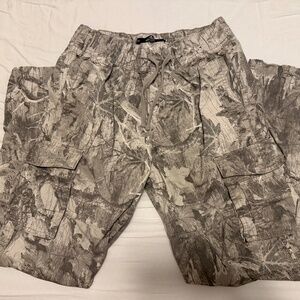 Hollister men’s small pull on cargo pants